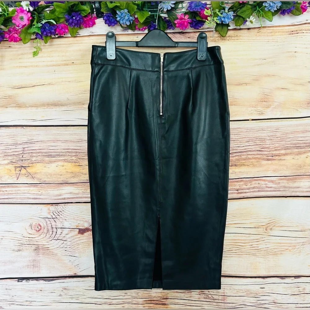 Dilvin Woman Black Faux Leather Pleated Zipper Accent Pencil Skirt Size 10